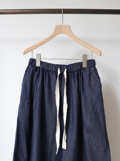 light wide tuck denim