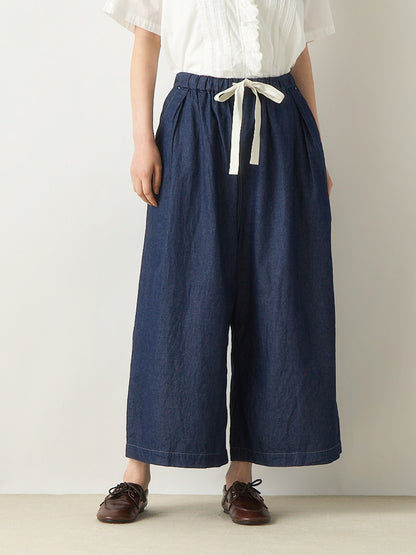 light wide tuck denim