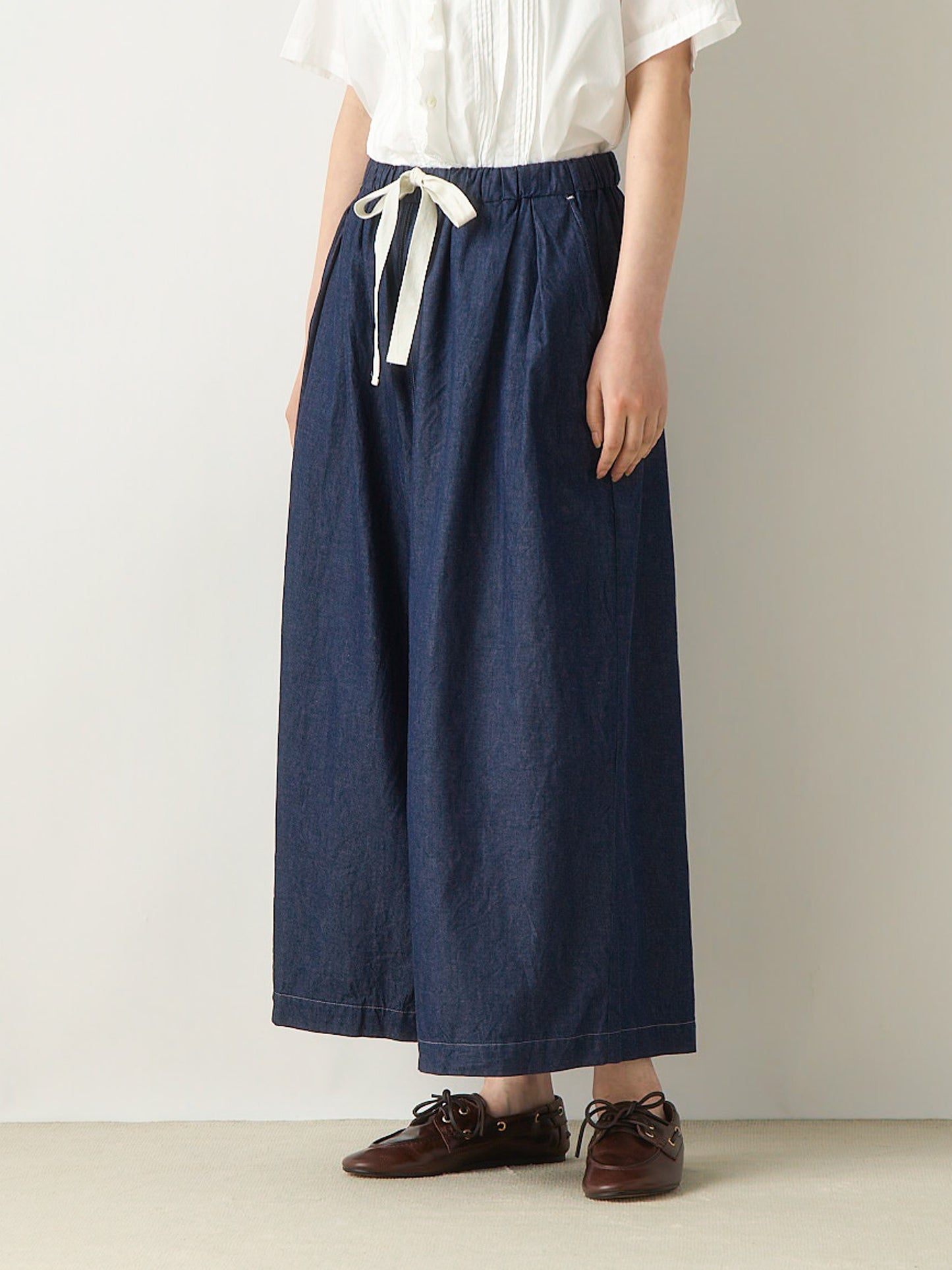 light wide tuck denim