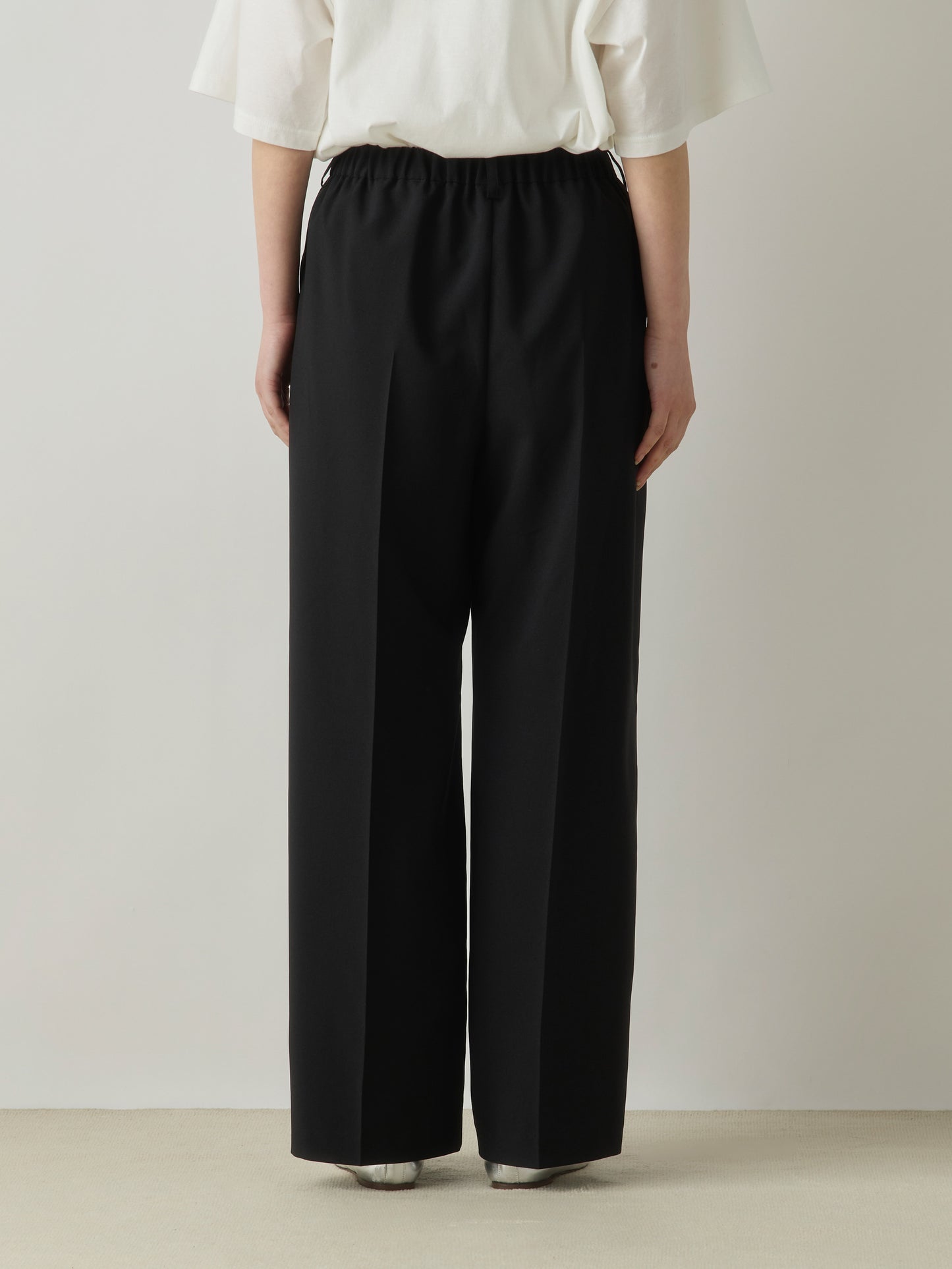 3-760308 wide tuck slacks pants