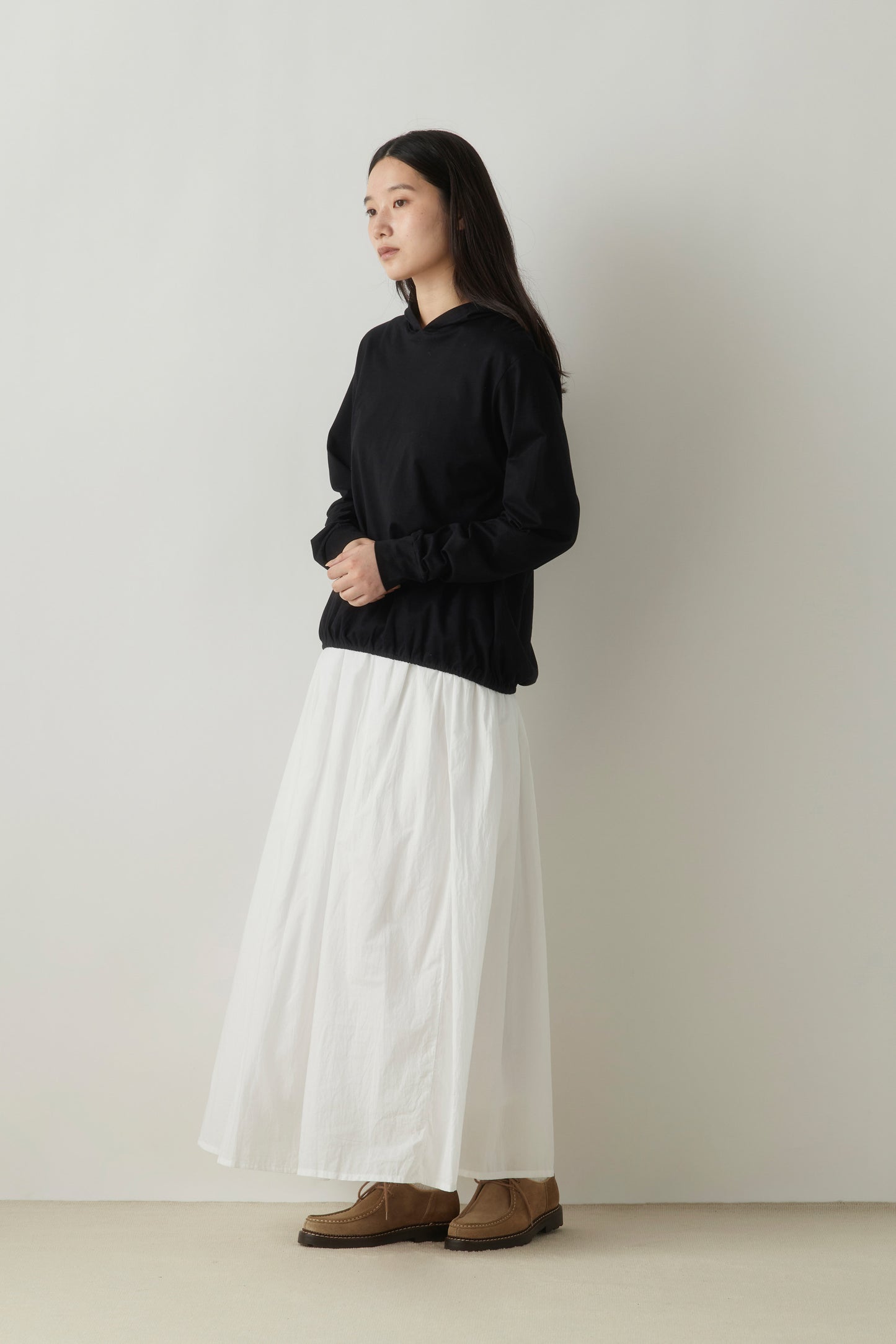 1-71982763　hooded pullover