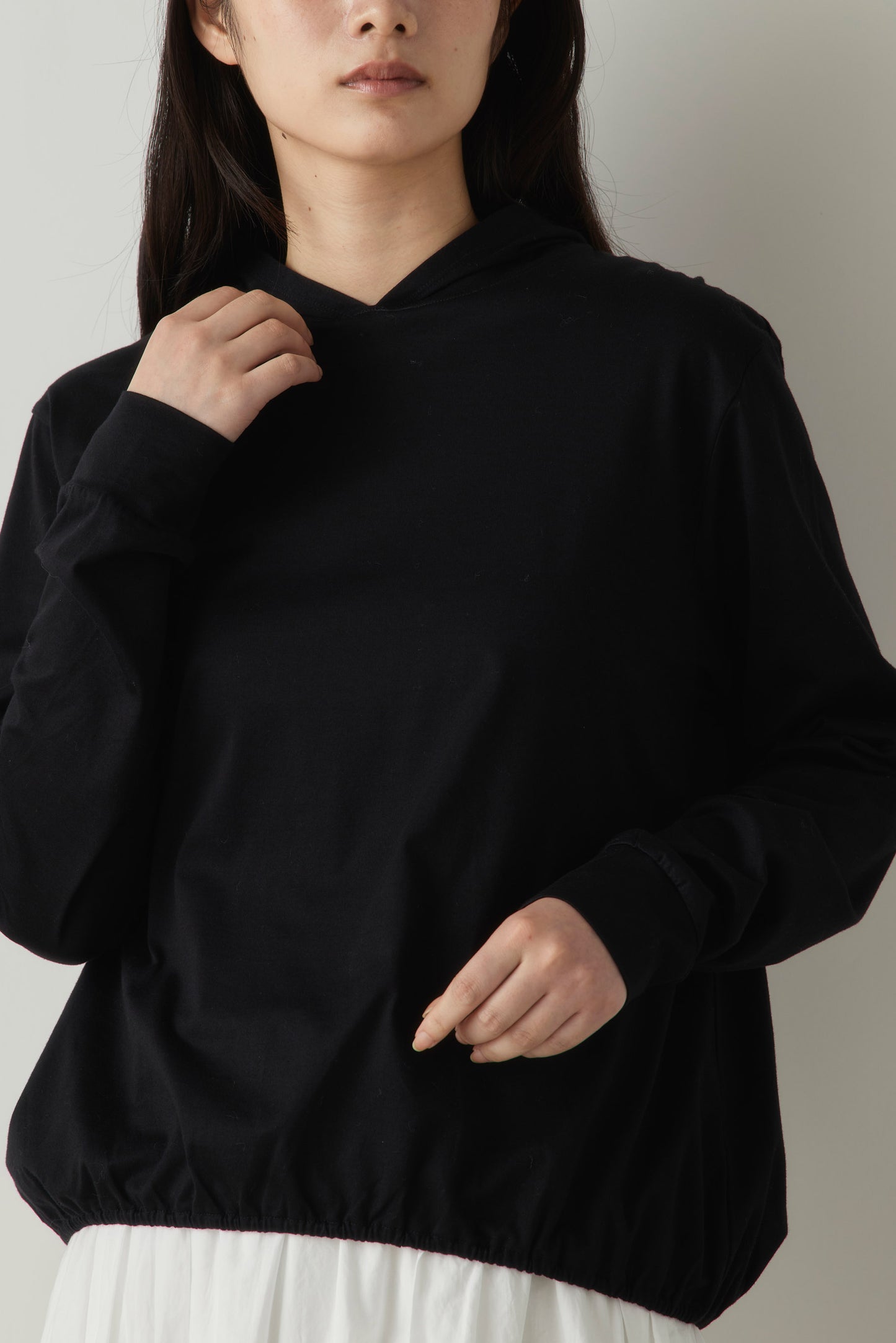 1-71982763　hooded pullover
