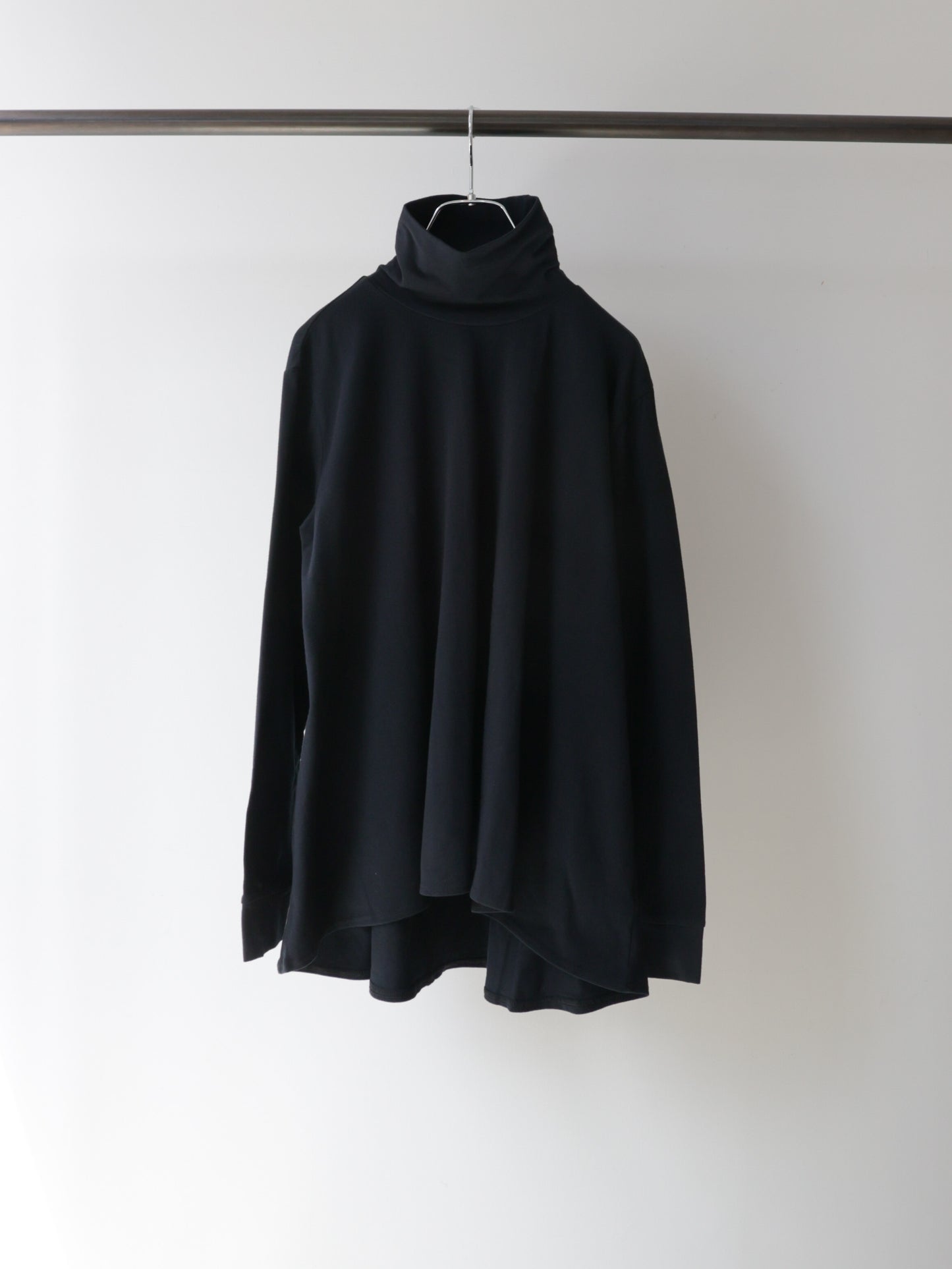 3-71999863 high neck flare pullover