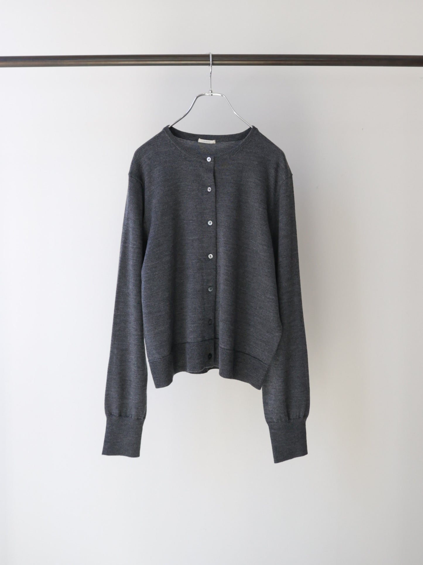 3-720278 crew neck knit cardigan