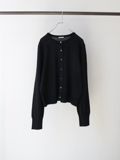 3-720278 crew neck knit cardigan