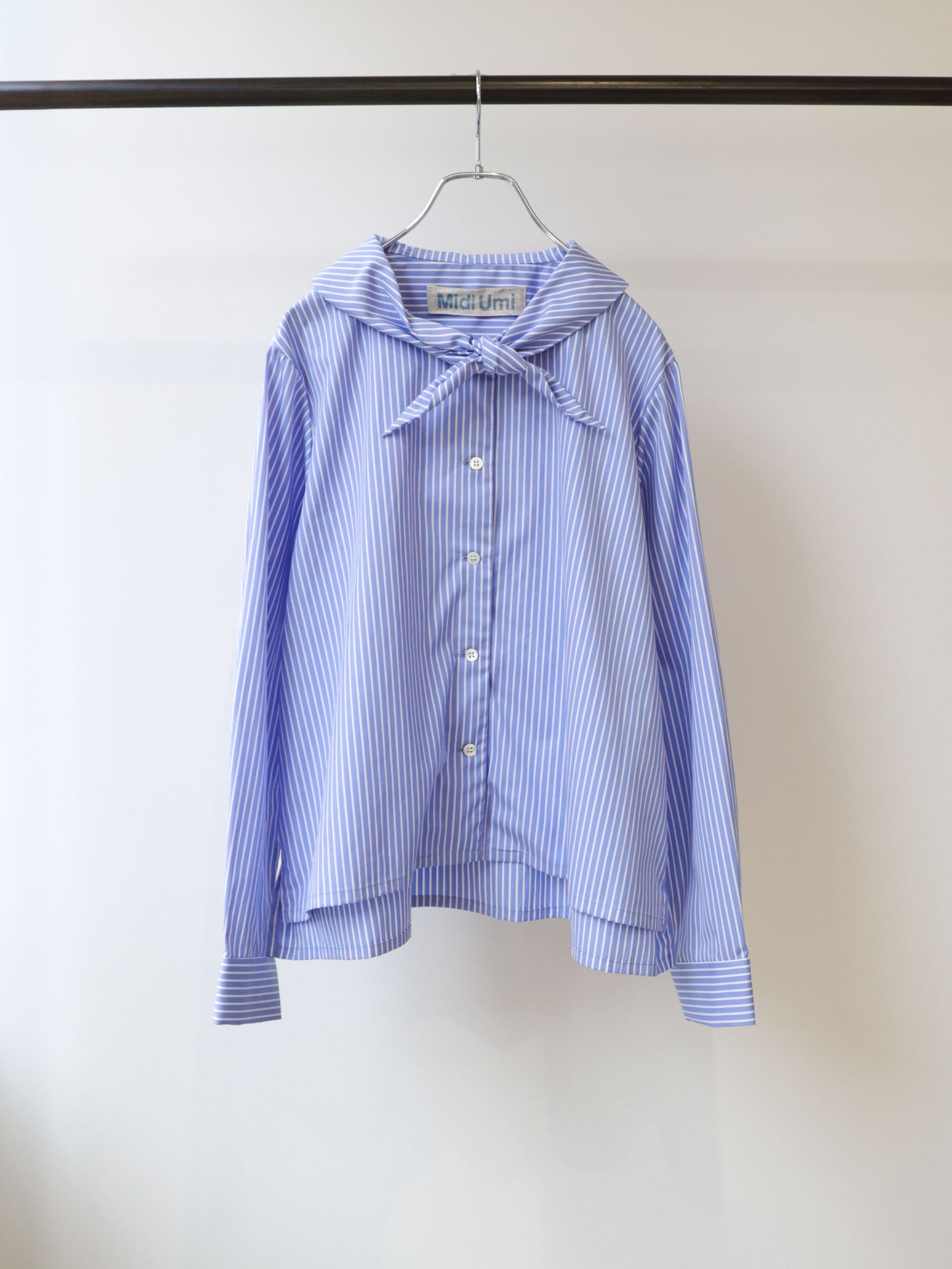 3-730237 scarf like short shirt