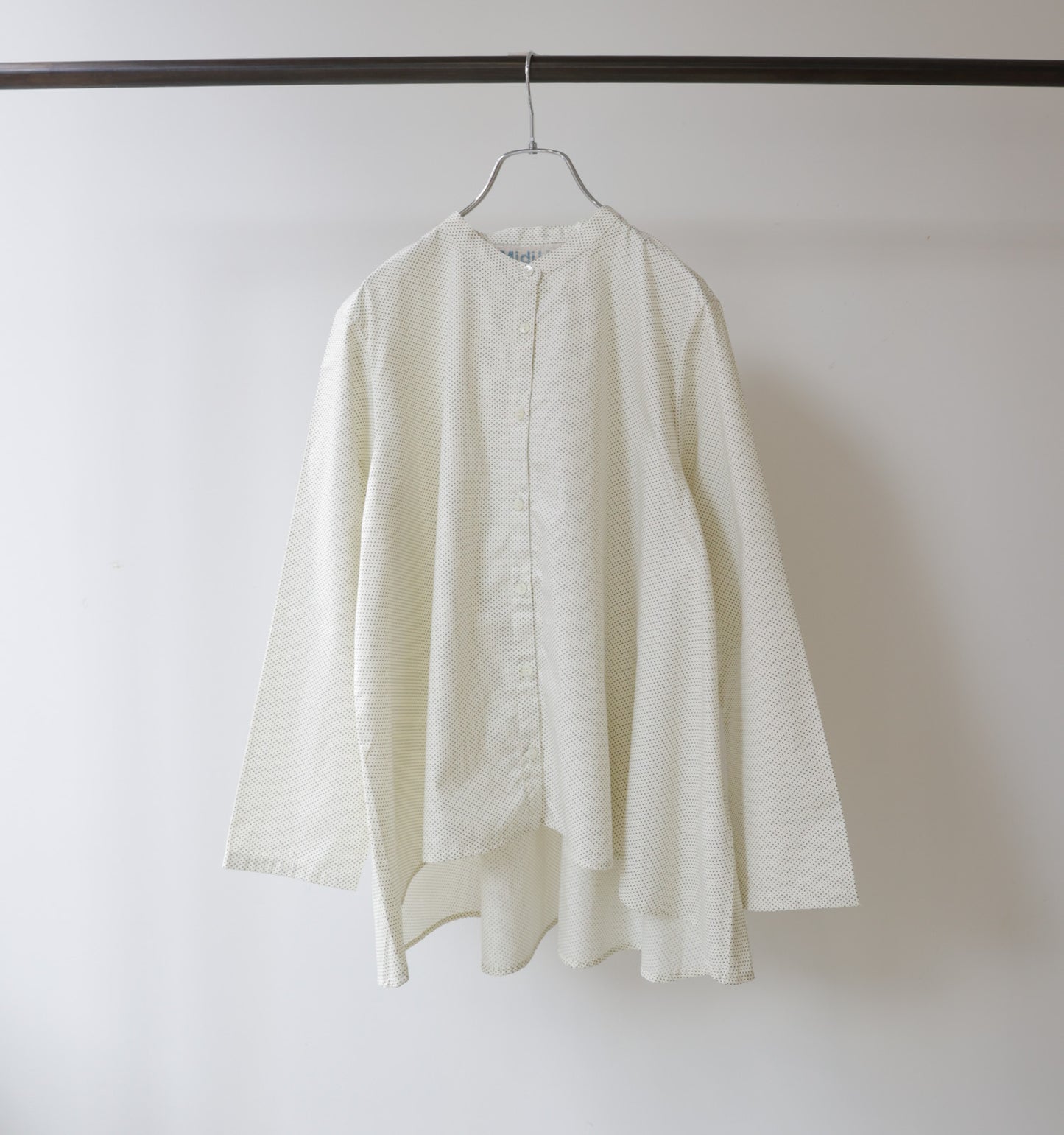 dots shirt