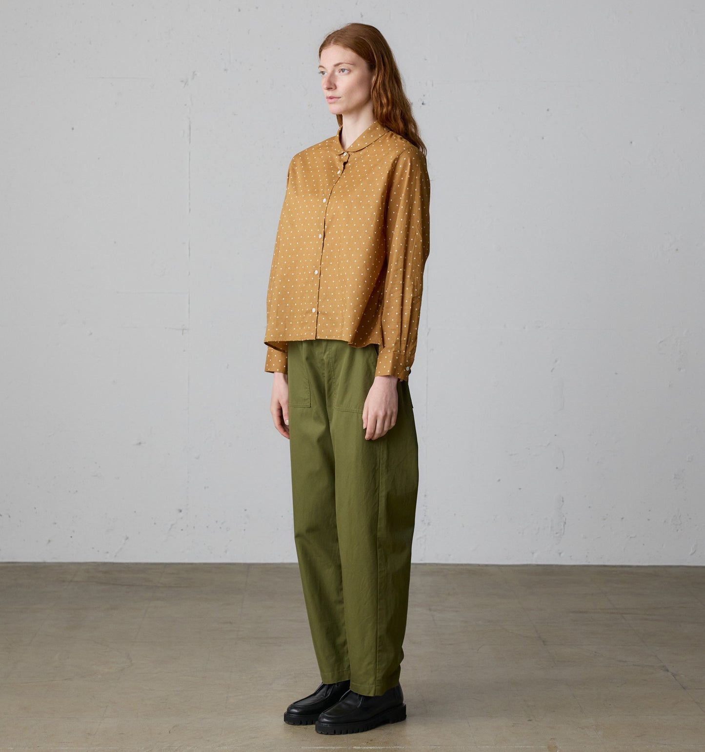 dots dutch collar shirt