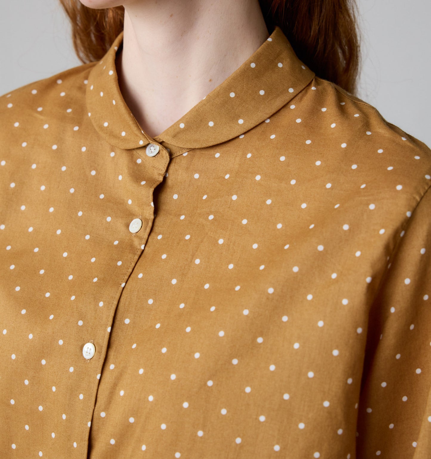 dots dutch collar shirt