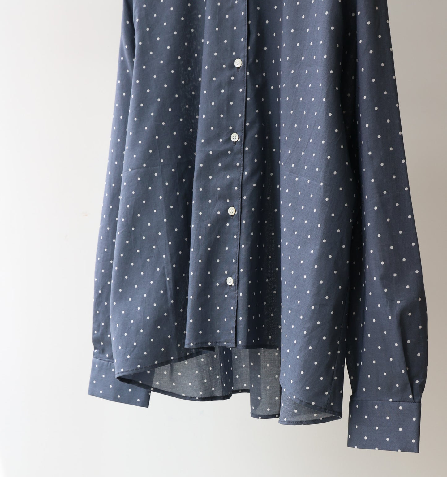 dots dutch collar shirt