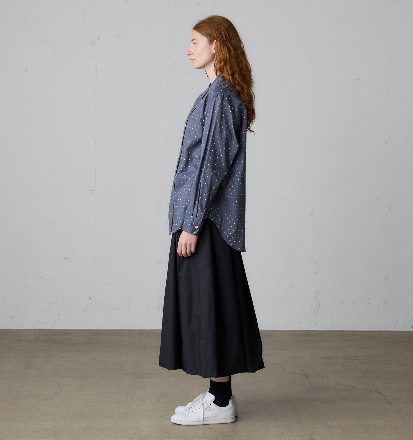 dots band collar shirt