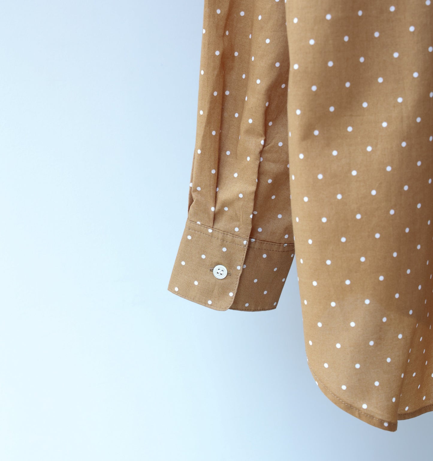 dots band collar shirt