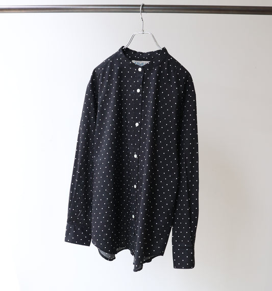 dots band collar shirt