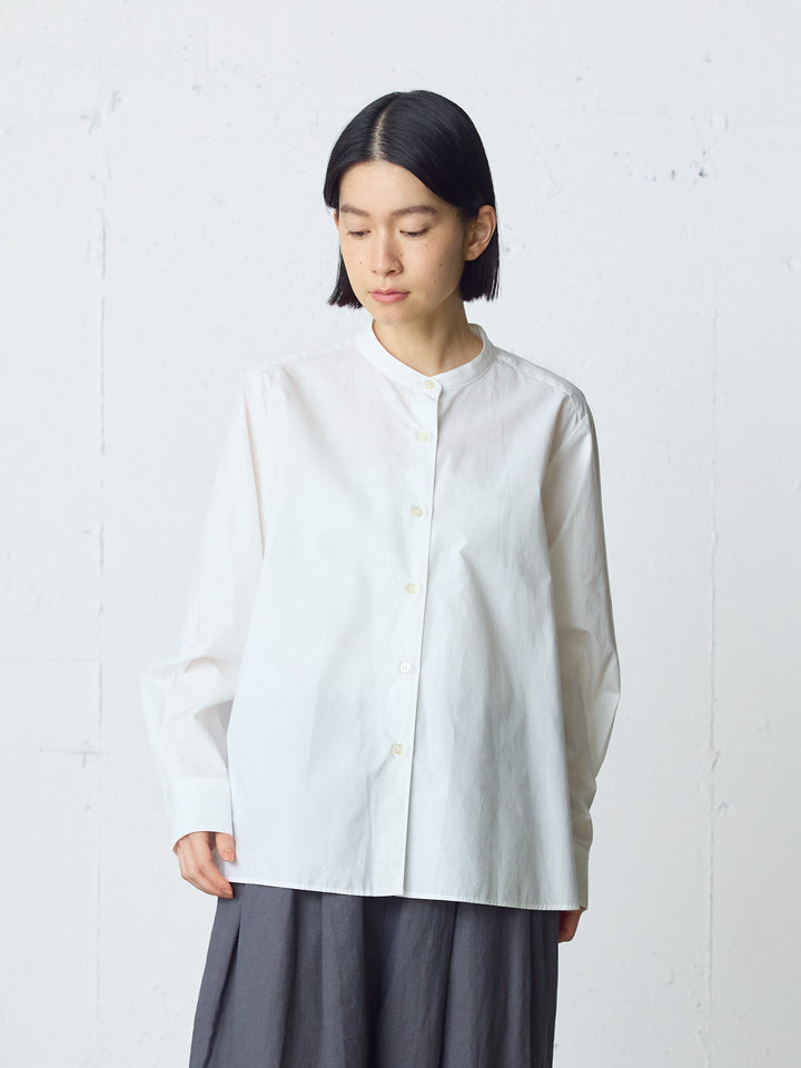 A line band collar shirt