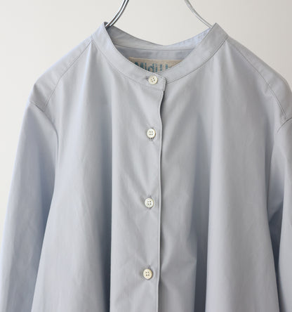 A line band collar shirt
