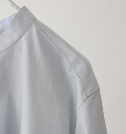 A line band collar shirt