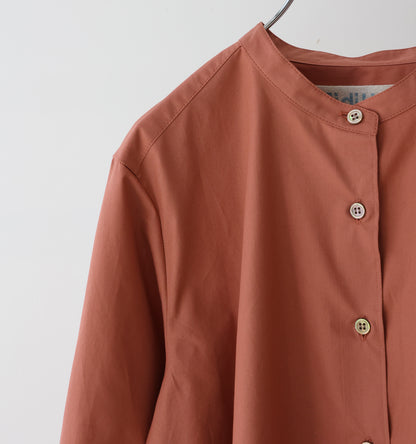 A line band collar shirt