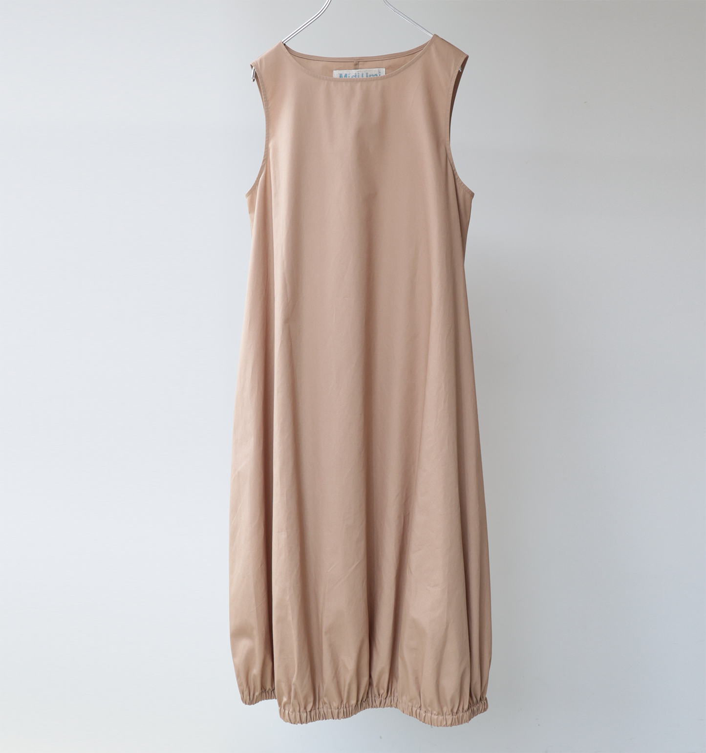 no sleeve onepiece