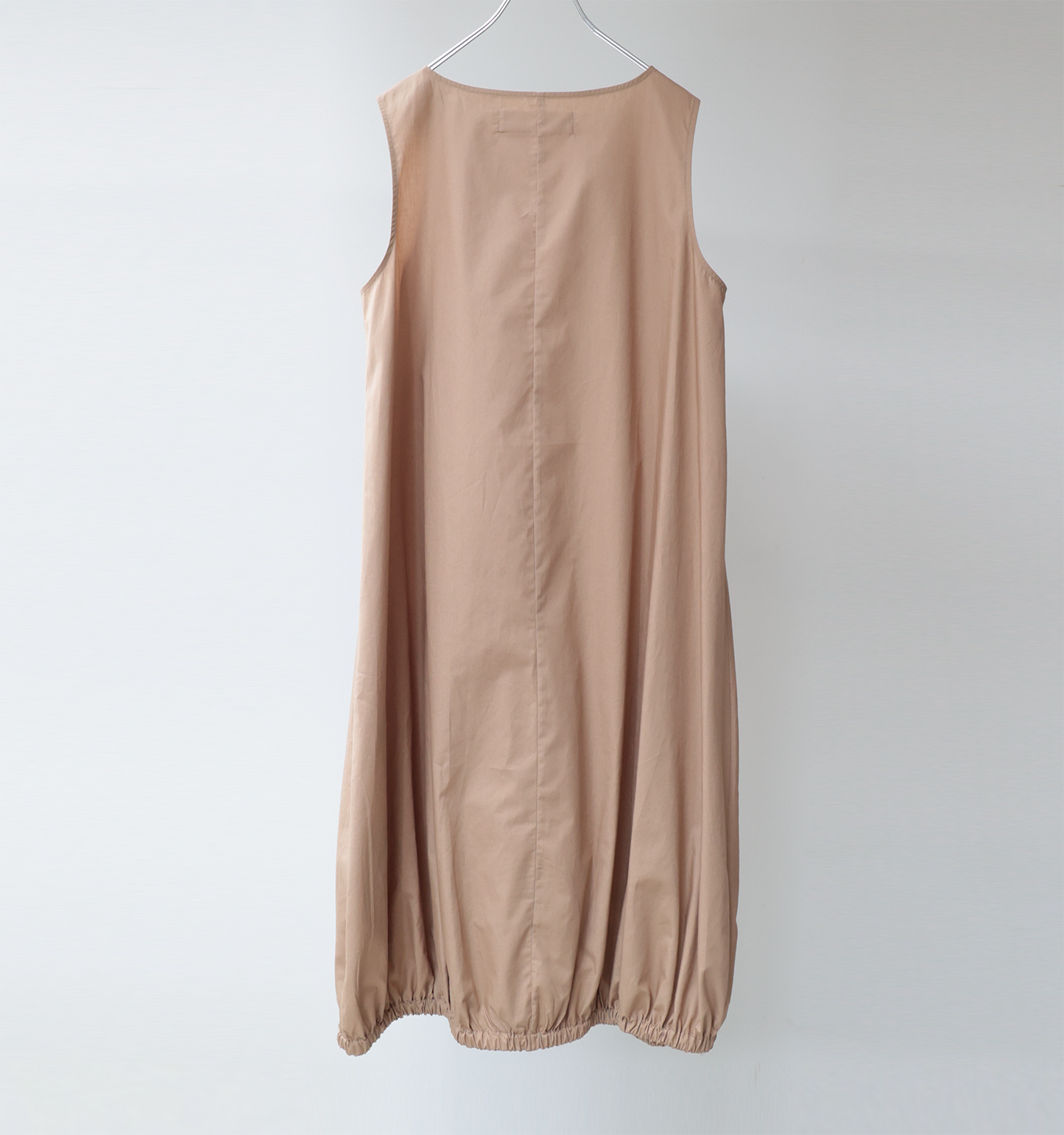 no sleeve onepiece
