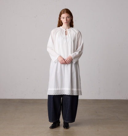 hem lace smock onepiece