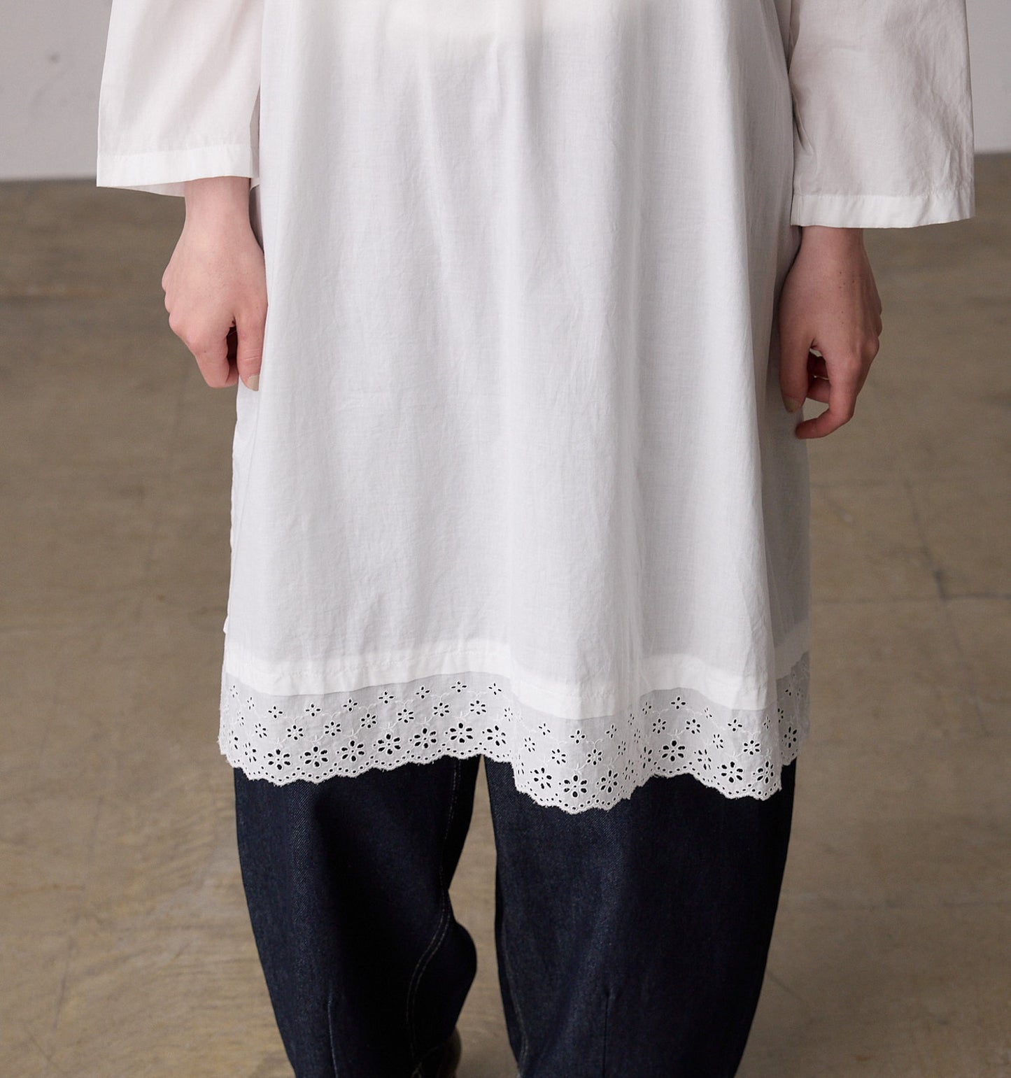 hem lace smock onepiece