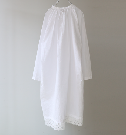 hem lace smock onepiece