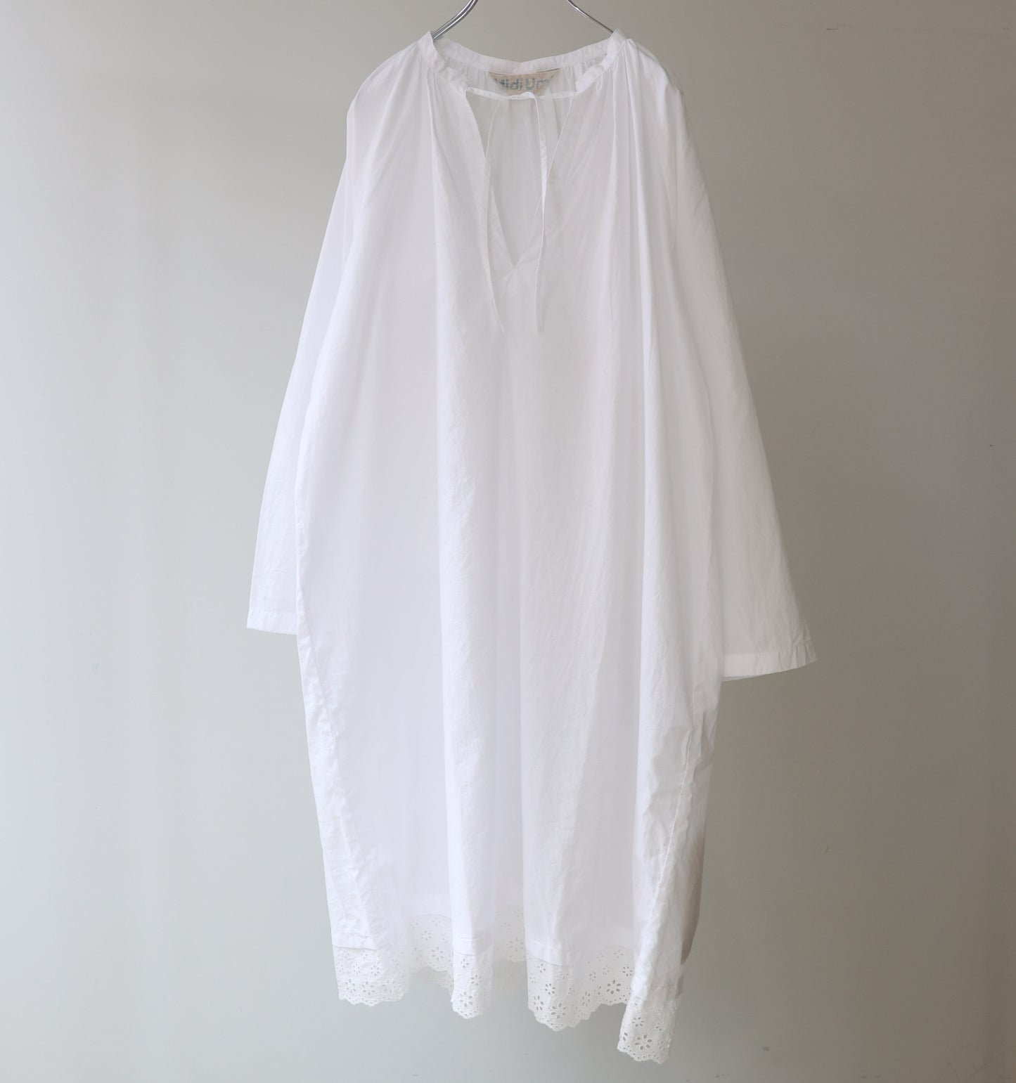hem lace smock onepiece