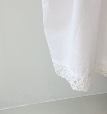 hem lace smock onepiece