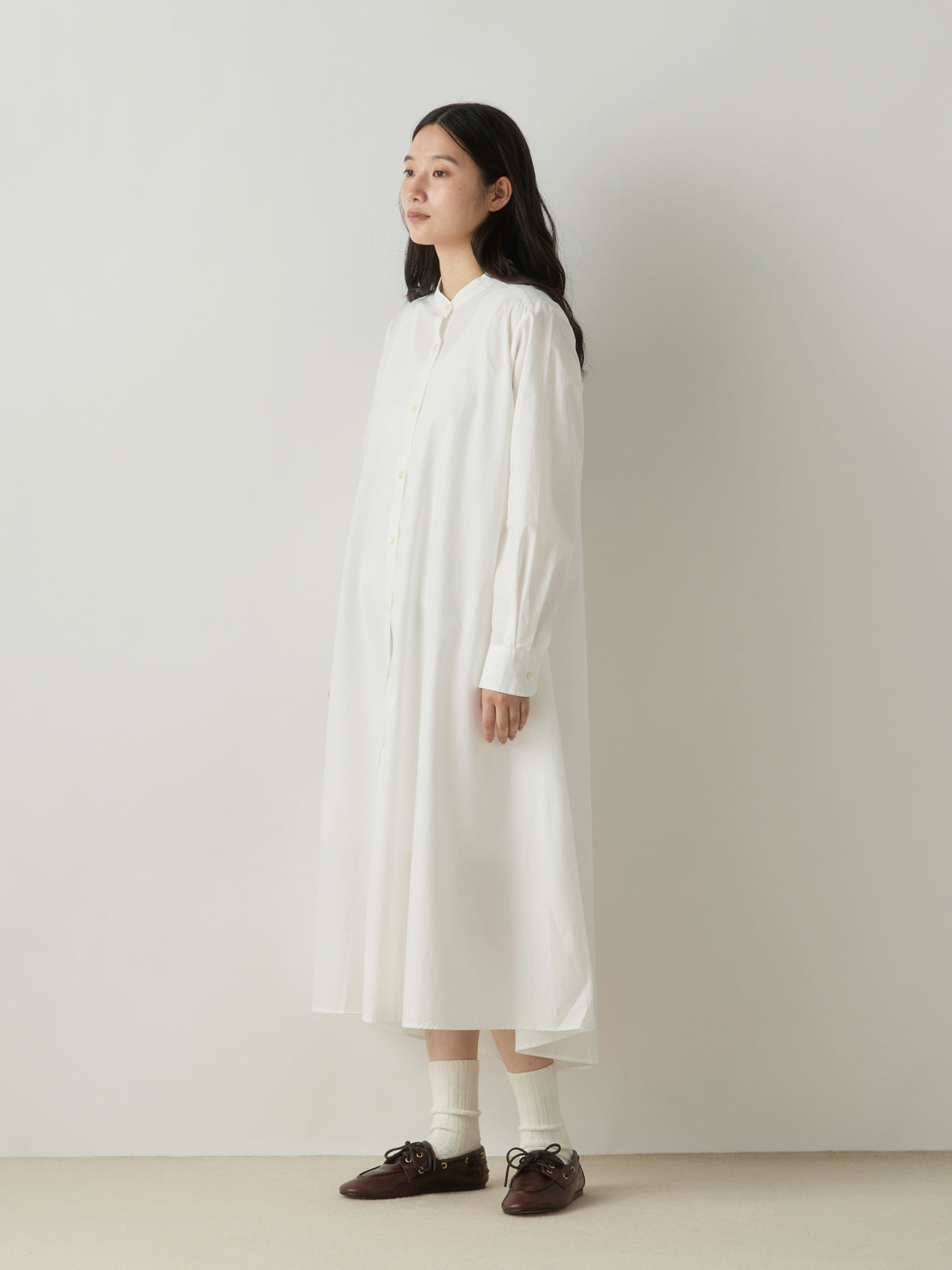 A line band collar shirt onepiece