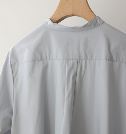 A line band collar shirt onepiece