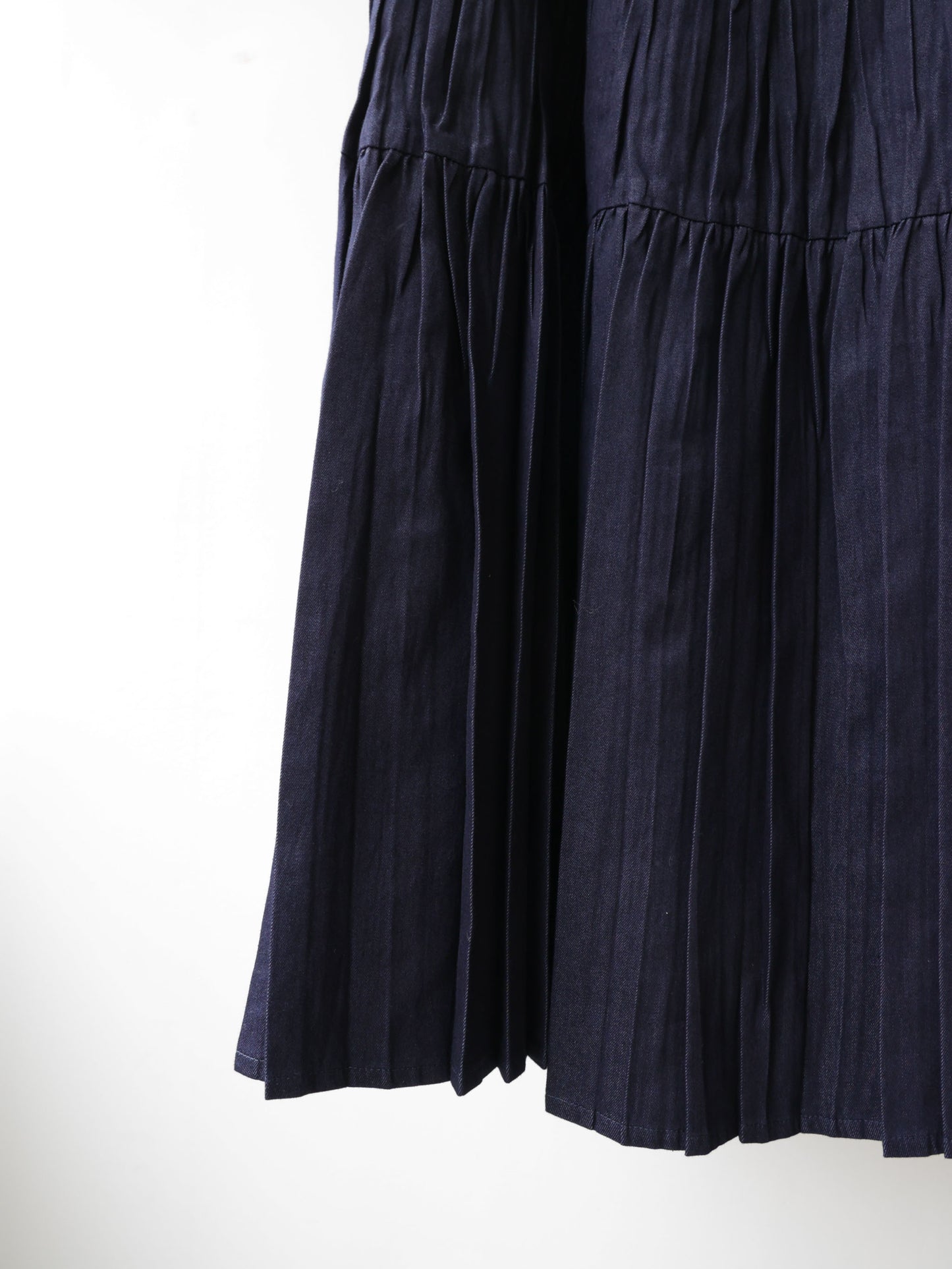 3-760275 denim pleats skirt