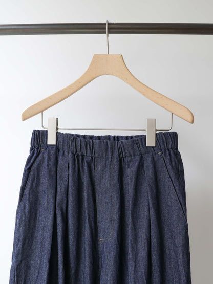 3-760282 denim wide tuck pants
