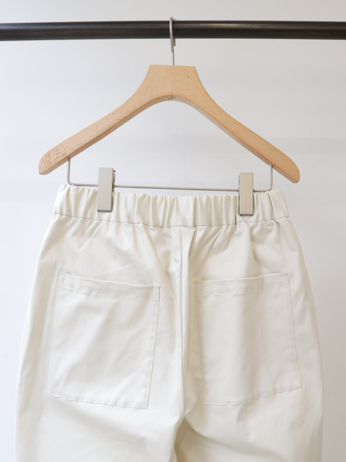 3-760330 color tuck chino easy pants