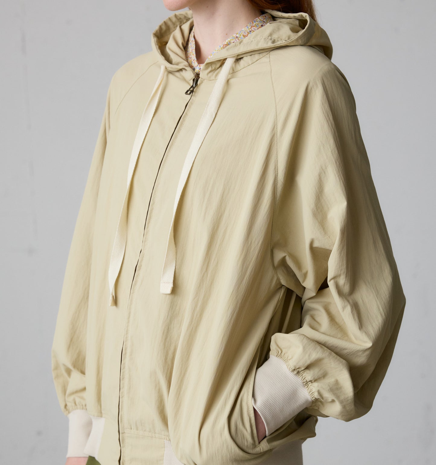 hooded blouson