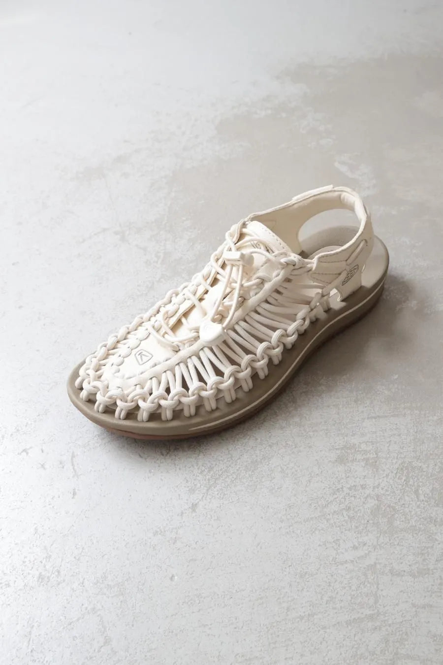 UNEEK / KEEN
