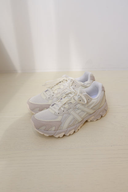 GEL-SONOMA TR62 1203A734 / asics