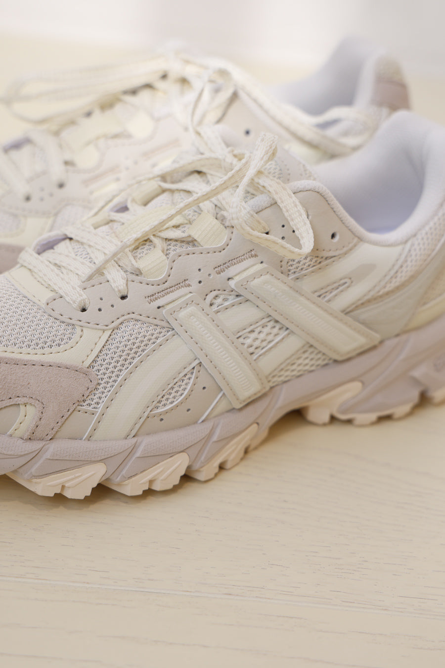 GEL-SONOMA TR62 1203A734 / asics