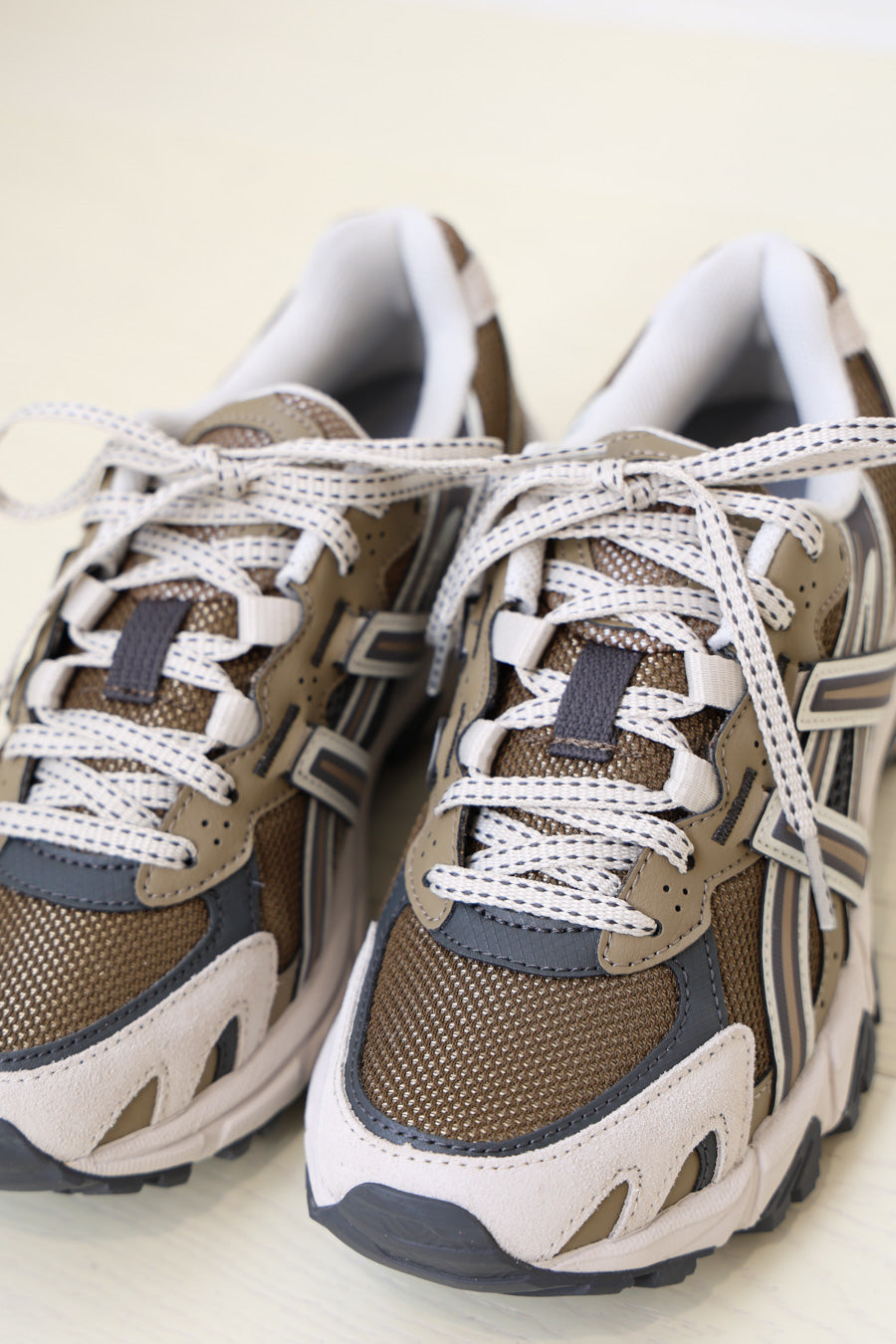 GEL-SONOMA TR62 1203A734 / asics