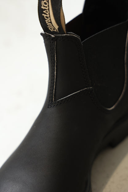 ELASTIC SIDED BOOT/BLUNDSTONE