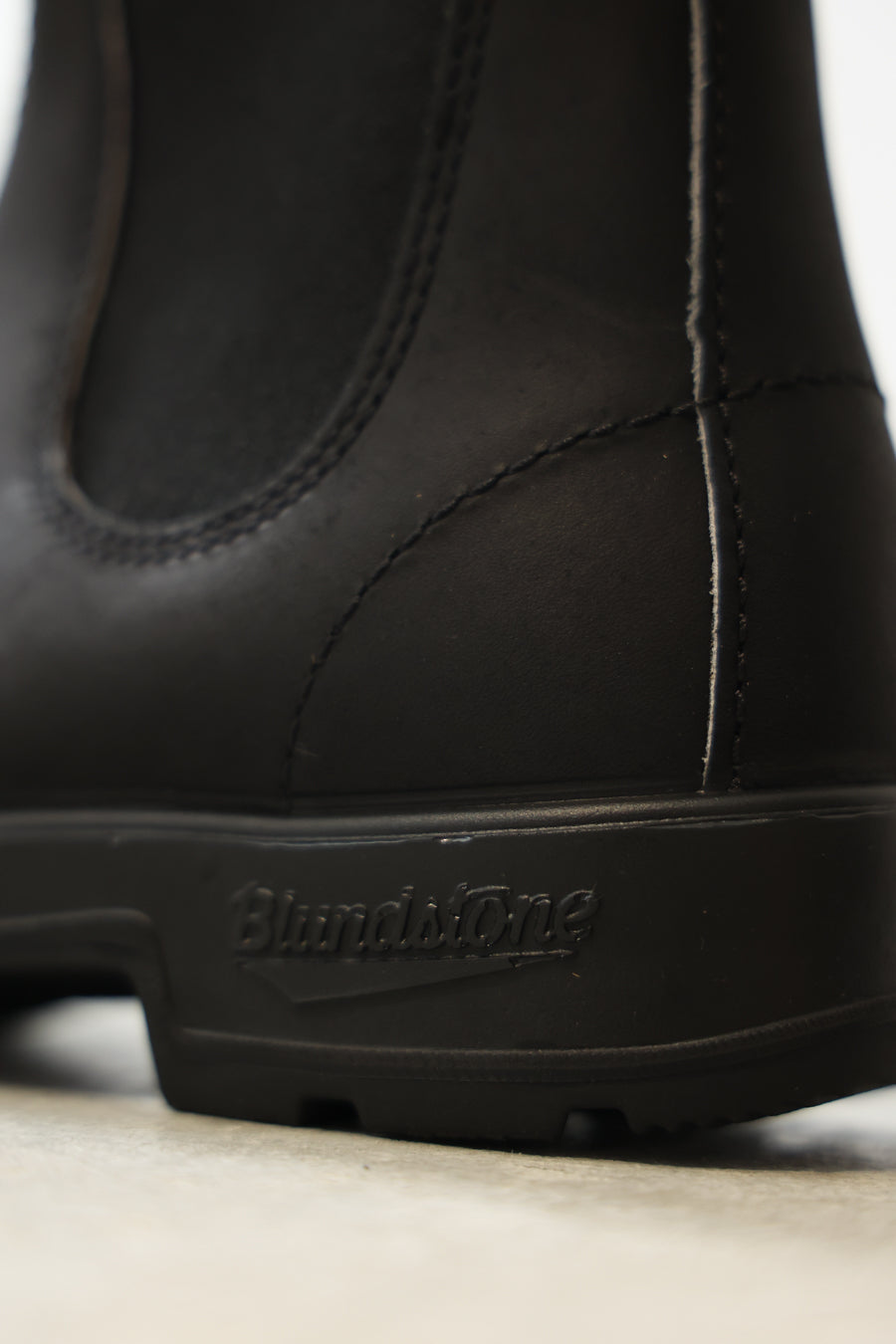 ELASTIC SIDED BOOT/BLUNDSTONE