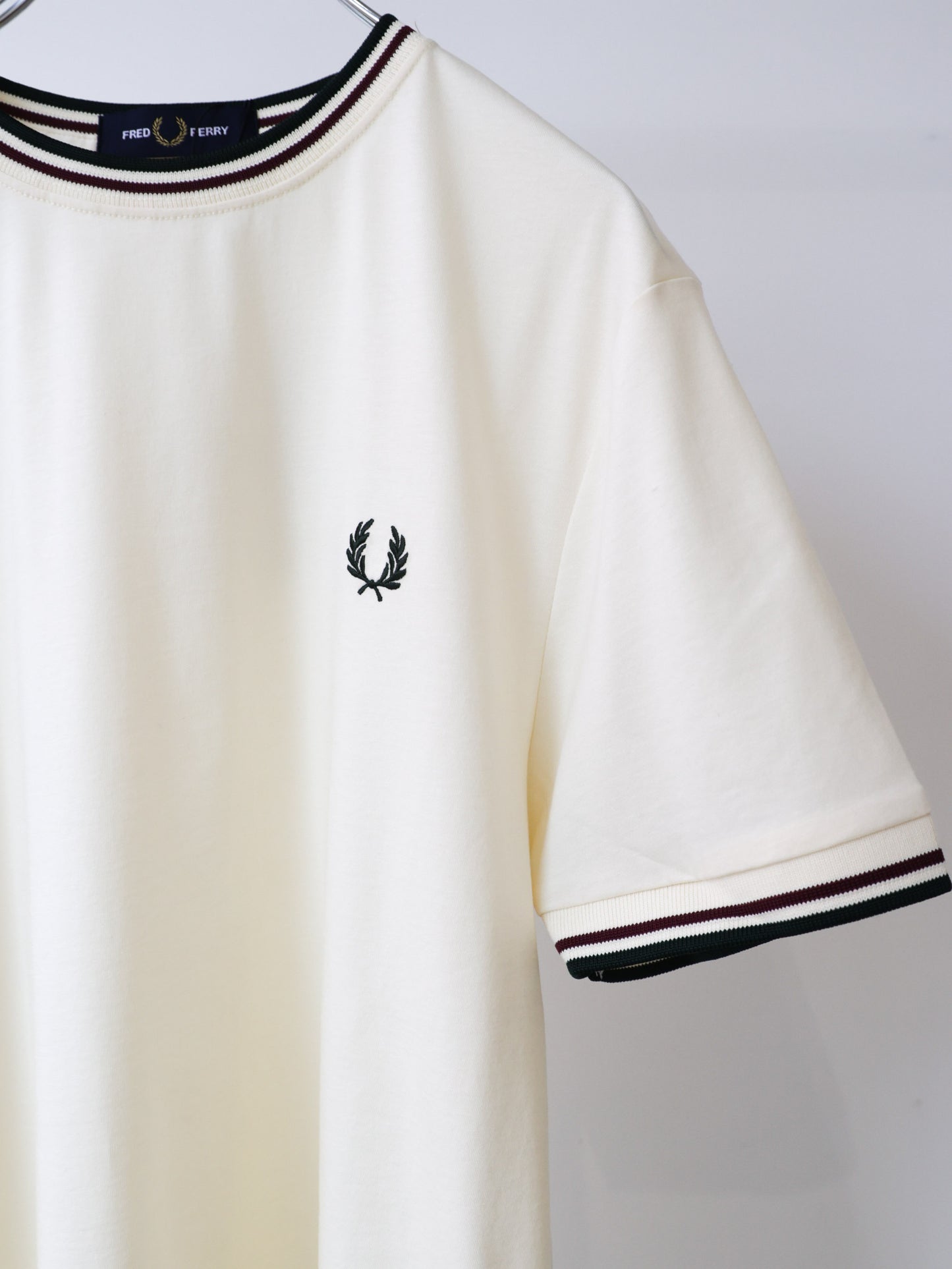 TWIN TIPPED T-SHIRT M1558V/FRED PERRY