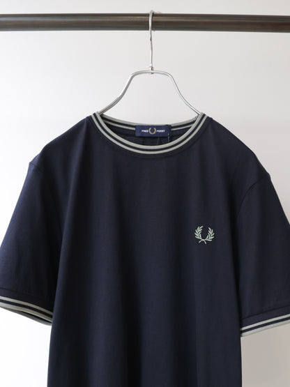 TWIN TIPPED T-SHIRT M1558V/FRED PERRY