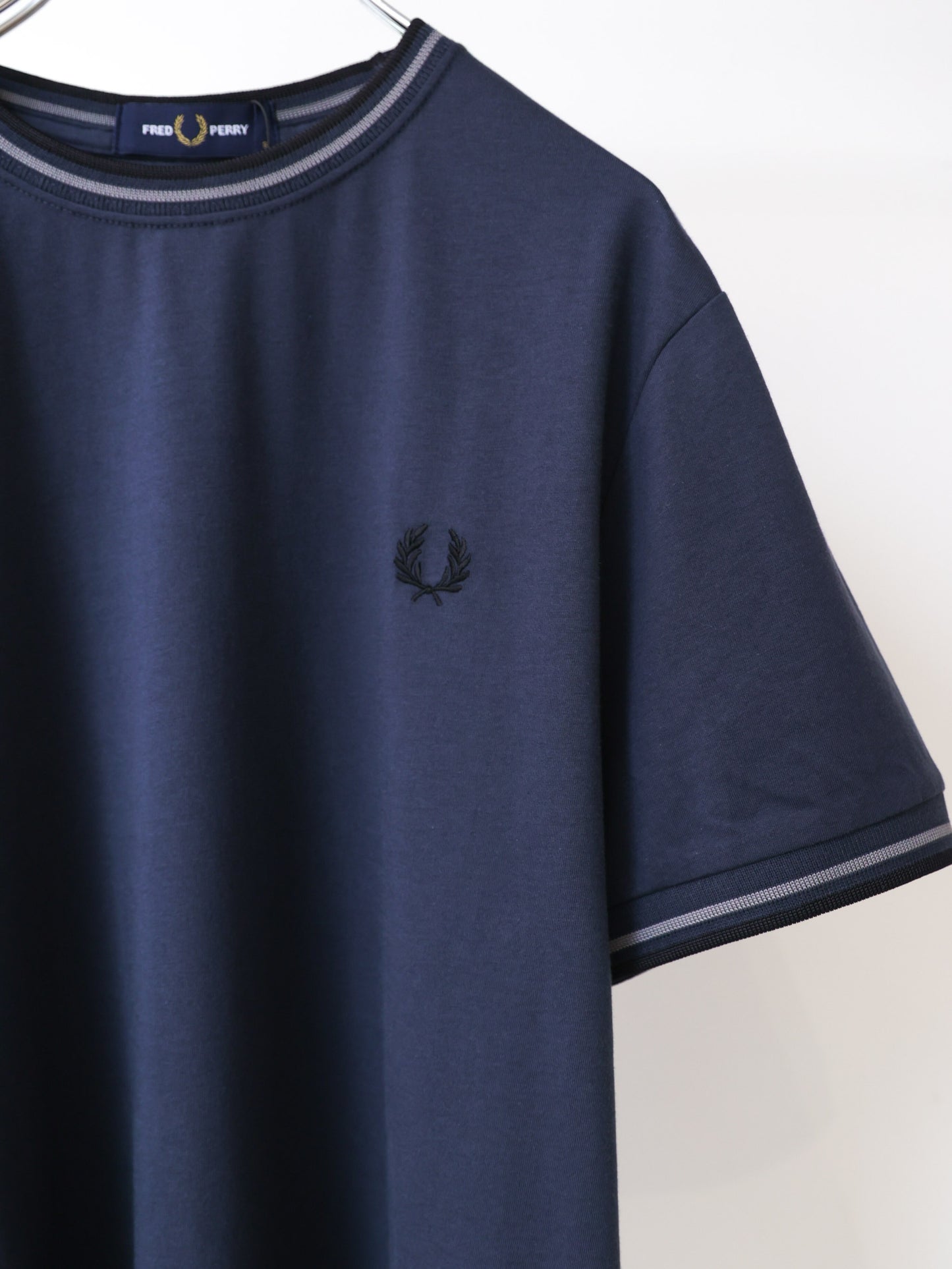 TWIN TIPPED T-SHIRT M1558V/FRED PERRY