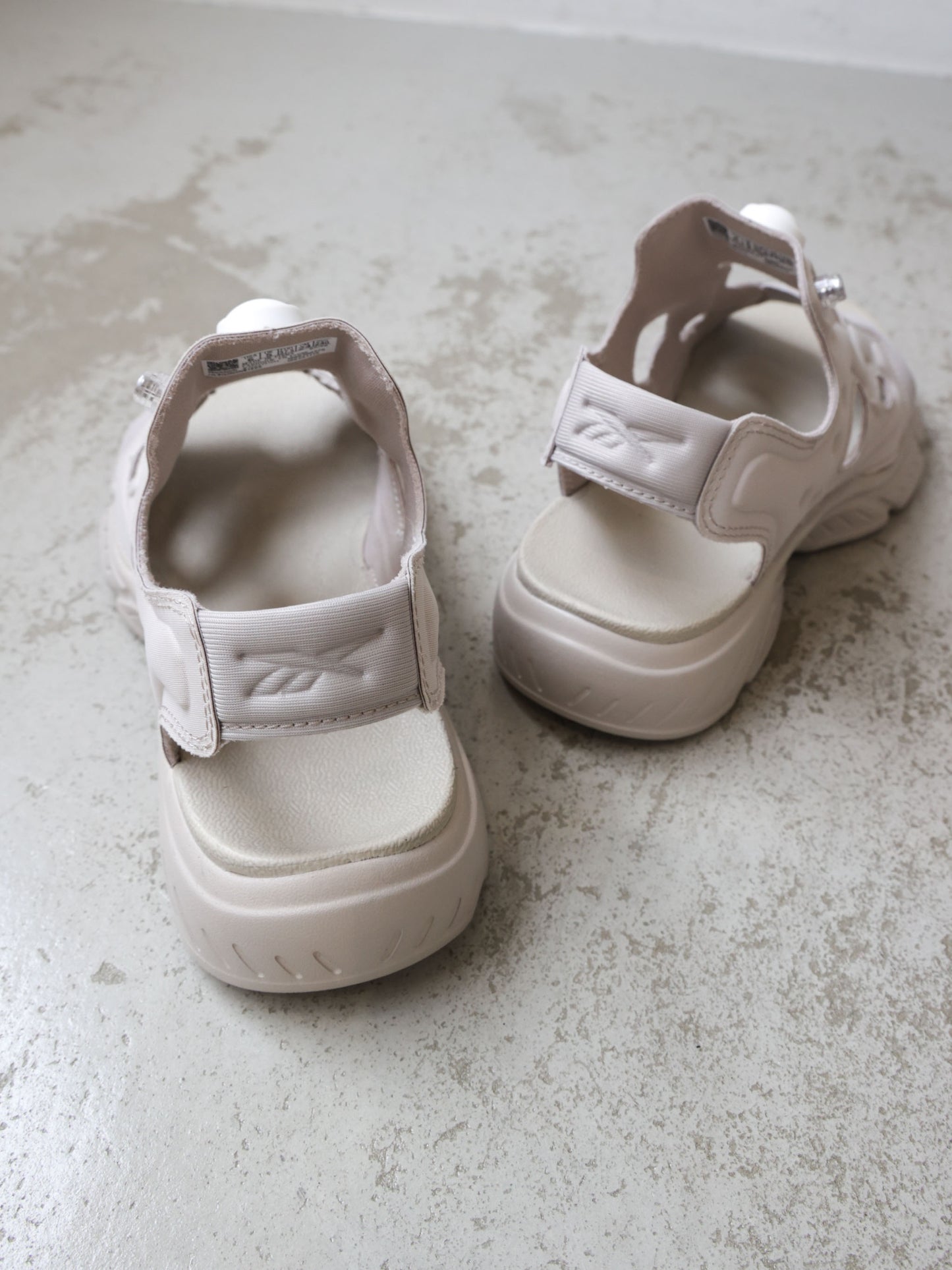 INSTAPUMP FURY SANDAL　100251113 /Reebok