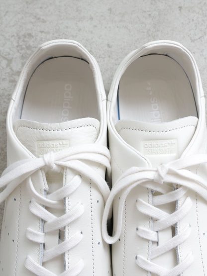 63A0189303 STAN SMITH LO PRO W / JR5700 / adidas