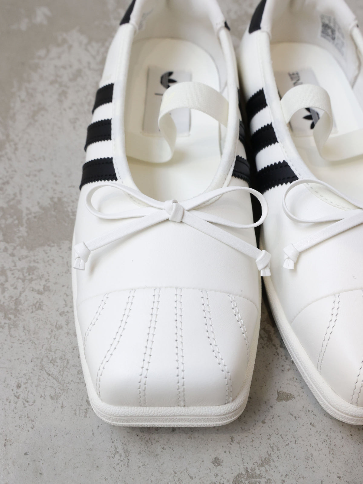 63A0189304/63A0189305 adidas LB3786 SUPERSTAR SQ BALLET