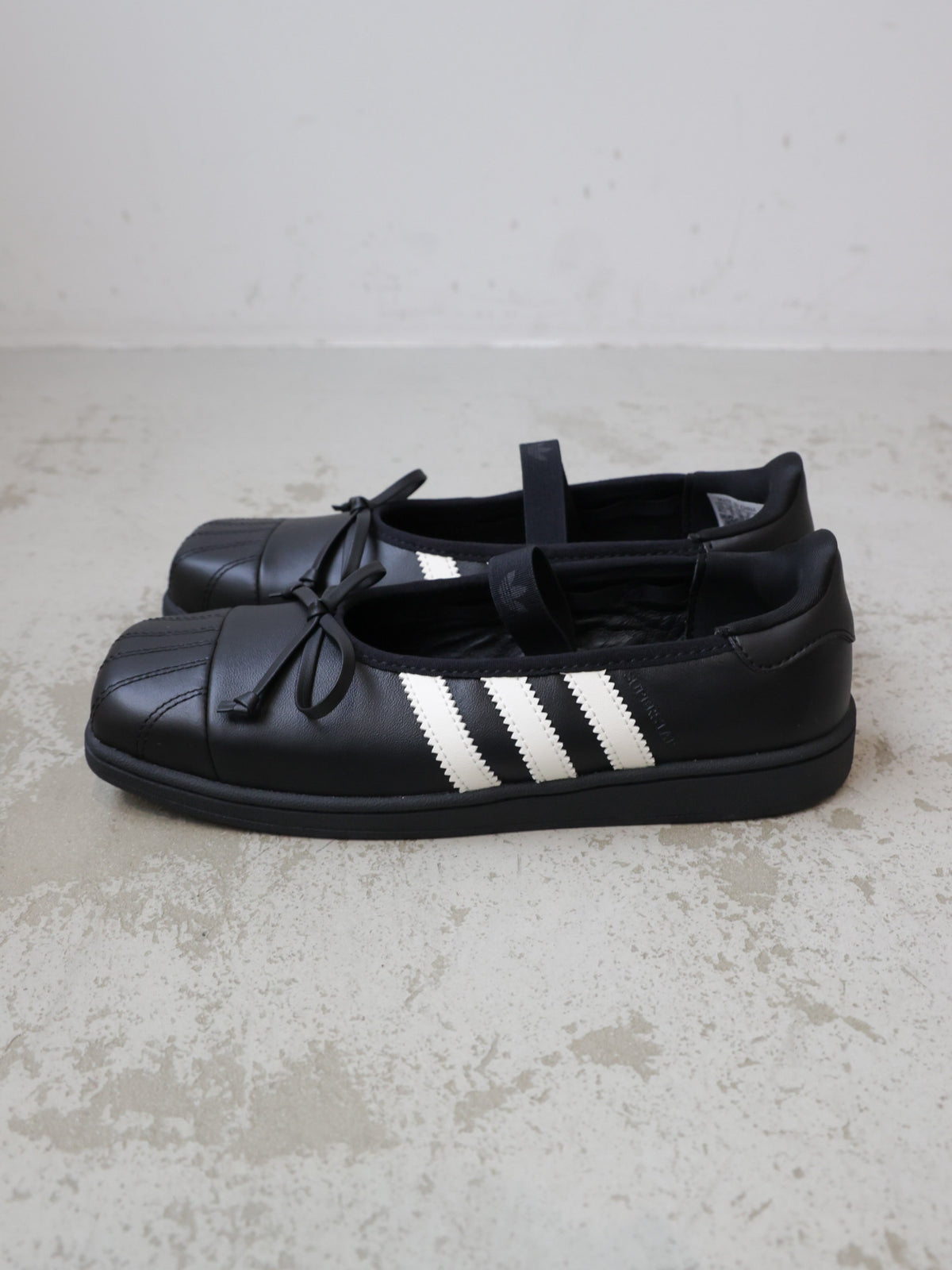 63A0189304/63A0189305 adidas LB3786 SUPERSTAR SQ BALLET