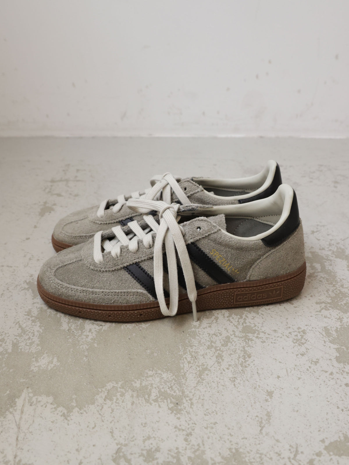 63A0189306 adidas KJ7413 HANDBALL SPEZIAL
