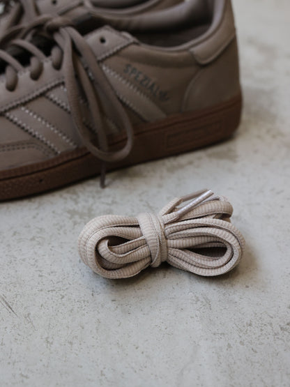 63A0189308	adidas KJ9852 HANDBALL SPEZIAL
