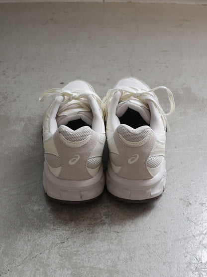 63A0279301  GEL-SONOMA TR621203A734 / asics